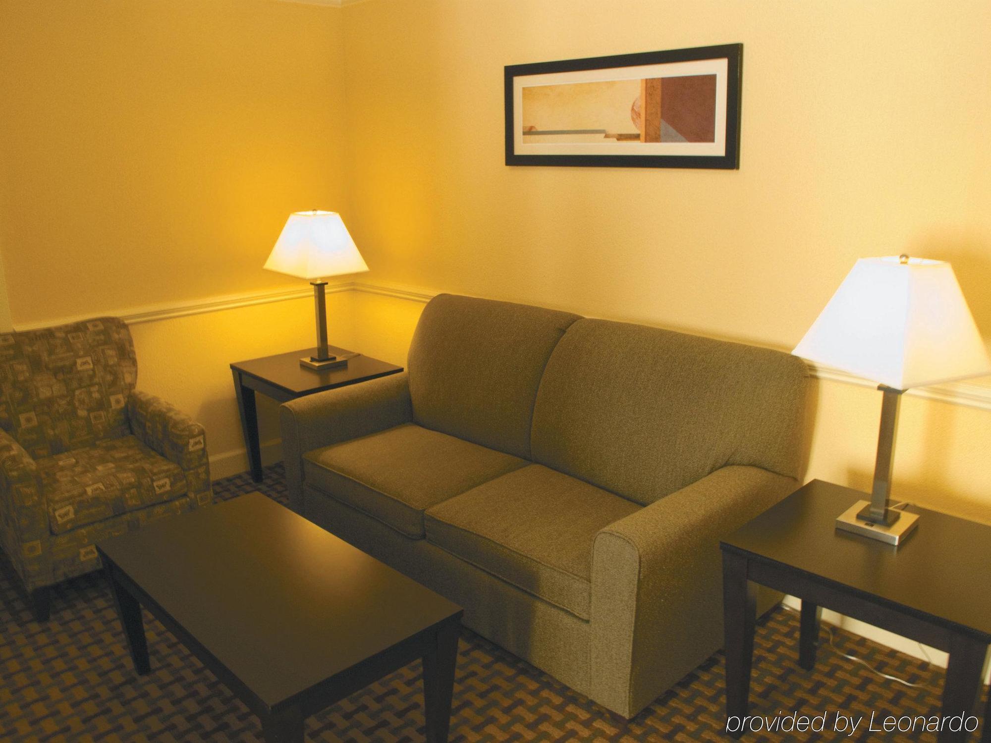 Hotel La Quinta By Wyndham Atlanta Airport South College Park Exterior foto
